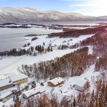 1st Floor In The Lyngen Alps, Whole House Rentable