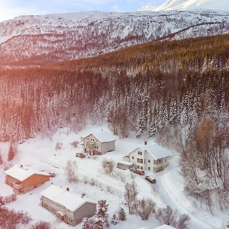 1St Floor, Lyngen Alps, Sauna Included Lyngseidet