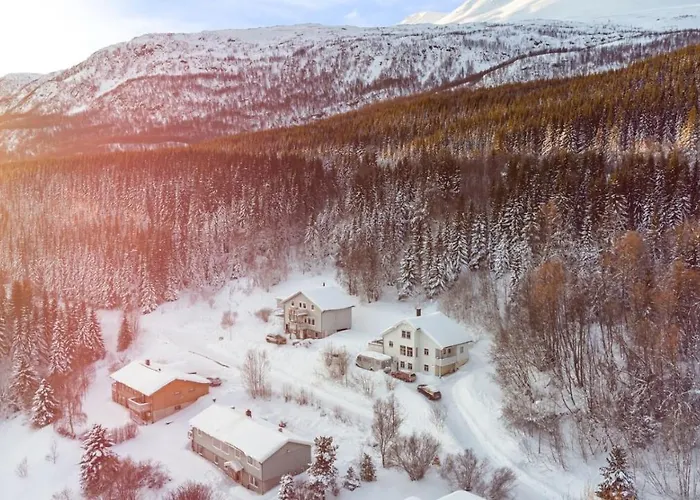 1st Floor In The Lyngen Alps, Whole House Rentable Lyngseidet