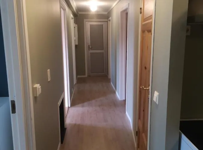 1st Floor In The Lyngen Alps, Whole House Rentable Lyngseidet